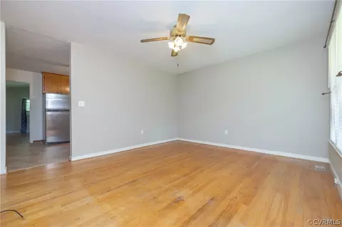 214 Forest Dr, Blackstone, VA 23824 photo 4