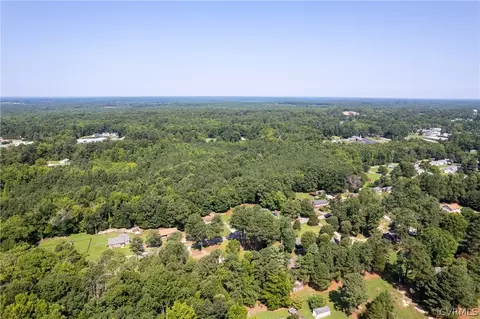 214 Forest Dr, Blackstone, VA 23824 photo 27