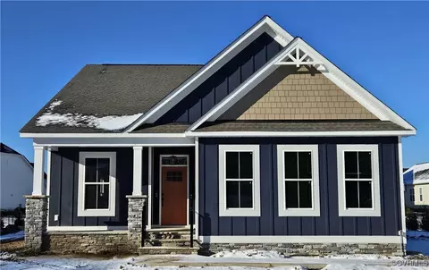 710 Chapman St, Ashland, VA 23005