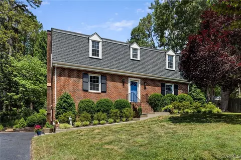 11110 Surry Pl, Chester, VA 23831
