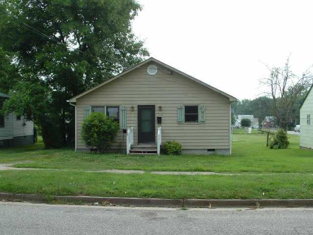 306 Summit St, Petersburg, VA 23803 photo 1