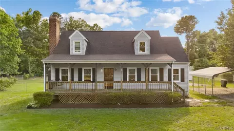 Exterior - 4612 Edrie Dr, Sutherland, VA 23885 photo 2 of 14