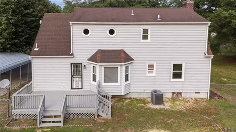 Exterior - 4612 Edrie Dr, Sutherland, VA 23885 photo 9 of 14