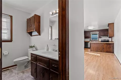 Entry Way - 4612 Edrie Dr, Sutherland, VA 23885 photo 1 of 1