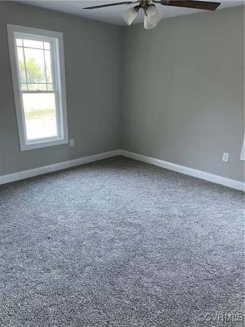 Bedroom - 3052 Mitchells Mill Rd, Aylett, VA 23009 photo 1 of 3
