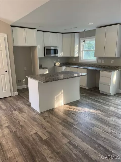 Kitchen - 3052 Mitchells Mill Rd, Aylett, VA 23009 photo 1 of 1