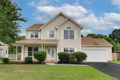 615 Sidney St, Hopewell, VA 23860