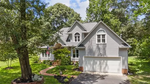 4732 Pompton Ln, Chester, VA 23831 photo 3