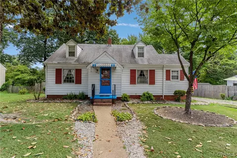 2825 Jeffers Dr, North Chesterfield, VA 23235