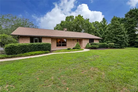153 Apple Grove Rd, Mineral, VA 23117