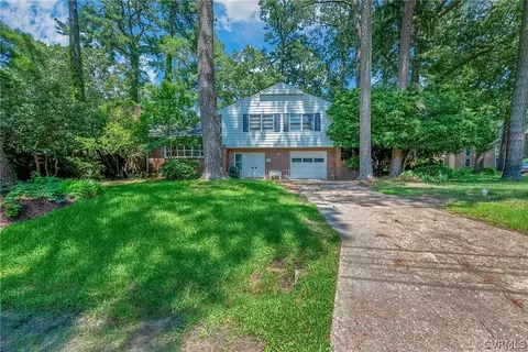 2604 E Kings Rd, Virginia Beach, VA 23452