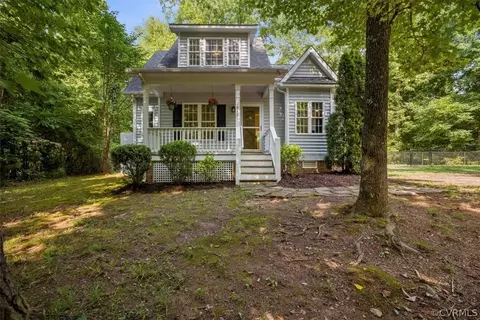 1642 Lakeside Dr, Powhatan, VA 23139