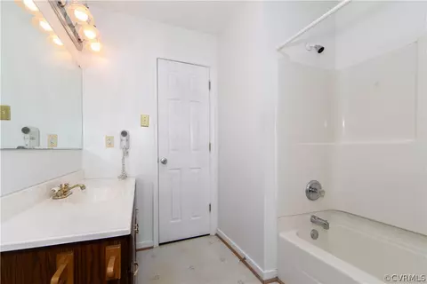 2929 Speeks Dr, Midlothian, VA 23112 photo 26