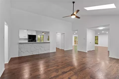 14307 Spring Gate Rd, Midlothian, VA 23112 photo 9