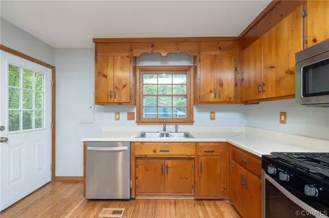 7121 Deer Thicket Dr, Midlothian, VA 23112 photo 13