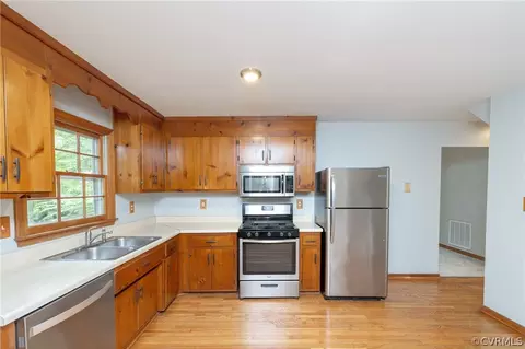 7121 Deer Thicket Dr, Midlothian, VA 23112 photo 12