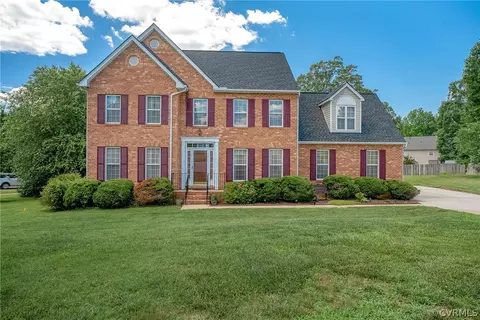 3197 Poplar View Pl, Chester, VA 23831