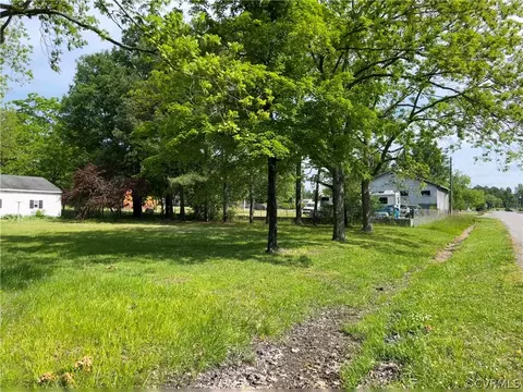 0 Lunenburg Ave, Blackstone, VA 23824
