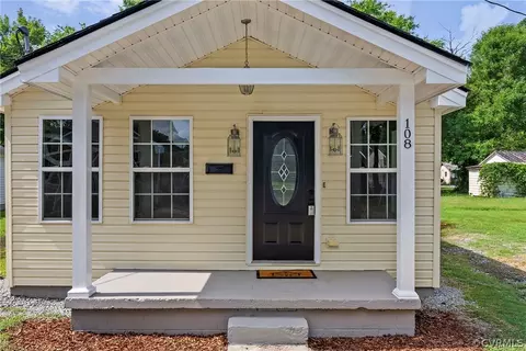 108 Russell Ln, Emporia, VA 23847