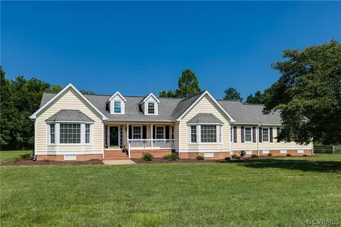 9340 Sentry Station Rd, Mechanicsville, VA 23116