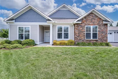 5705 Magnolia Shore Ln, Chester, VA 23831