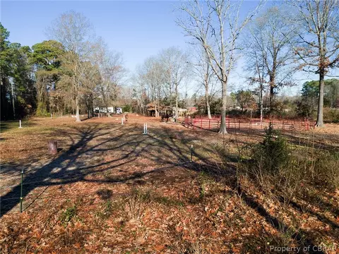 5825 Riverview Park Rd, Gloucester, VA 23061 photo 7