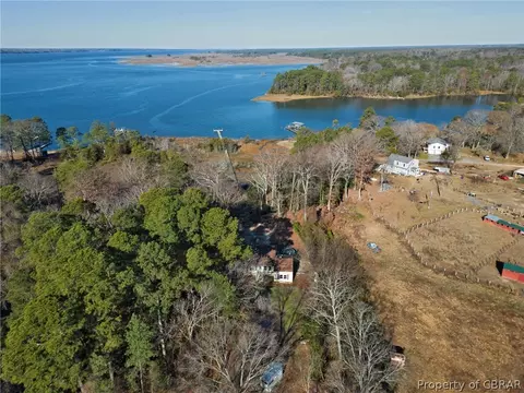 5825 Riverview Park Rd, Gloucester, VA 23061 photo 8