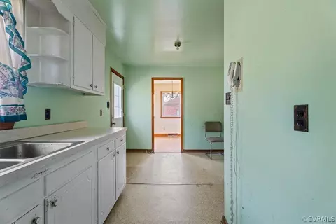 3914 Corbin St, Richmond, VA 23222 photo 13