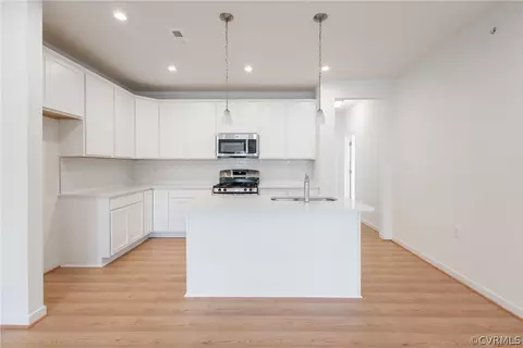 12101 Oxford Landing Dr #202, Glen Allen, VA 23059