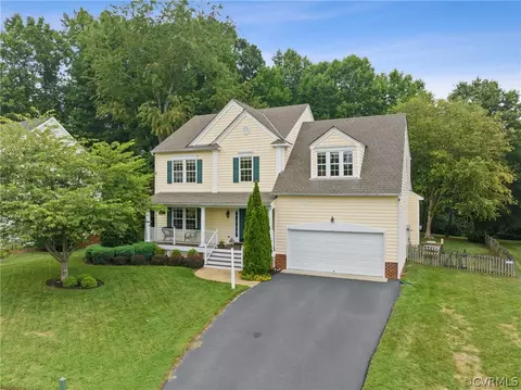 5553 Holman Dr, Glen Allen, VA 23059