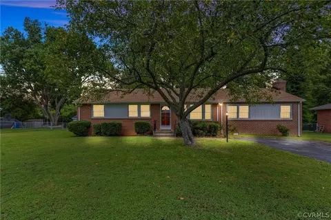 5804 Fieldstone Rd, Richmond, VA 23234