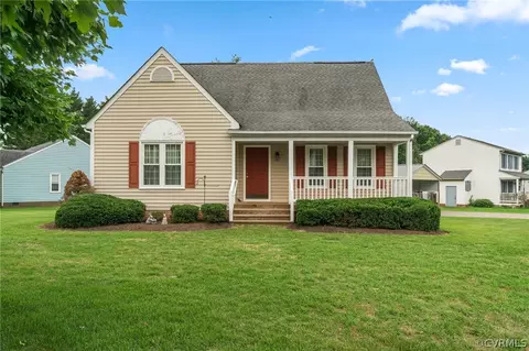 8027 Mike Mundie Ln, Mechanicsville, VA 23111