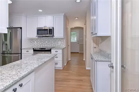 7 Berkeley Cir, Williamsburg, VA 23185 photo 10