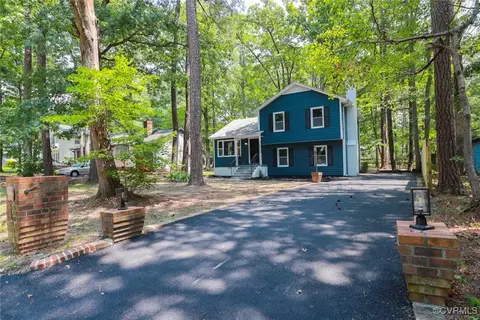 805 Goodwood Ct, Richmond, VA 23225