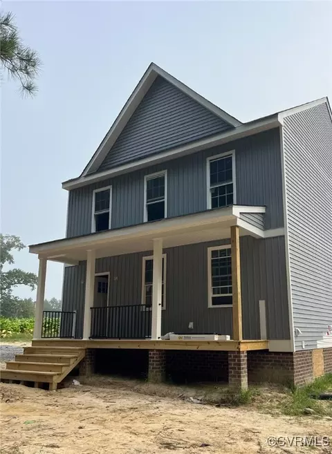 8680 Greenes Rd, Amelia Court House, VA 23002