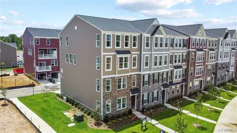636 Brookwood Glen Ter #A, Glen Allen, VA 23060