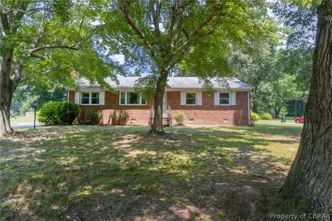 3721 Winterhaven Rd, Midlothian, VA 23112