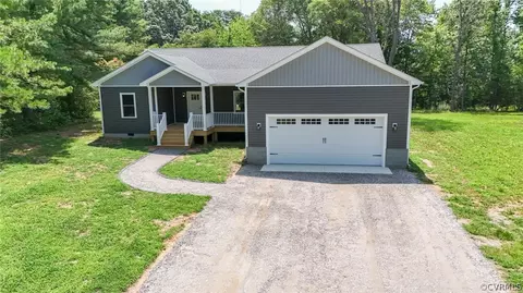 506 Kevin Dr, Farmville, VA 23901