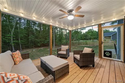 2829 Preston Park Way, Sandy Hook, VA 23153 photo 6
