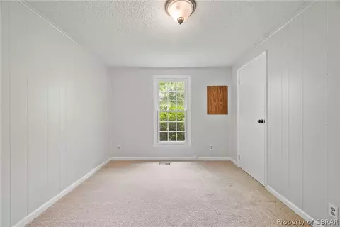 6769 Hilltop Dr, Gloucester, VA 23061 photo 16