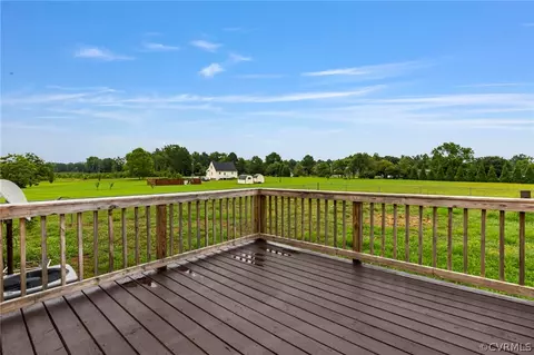 Exterior - 16901 Tranquility Dr, Sutherland, VA 23885 photo 3 of 4