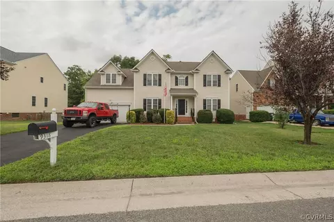 9318 Knightwood Ln, Chesterfield, VA 23832