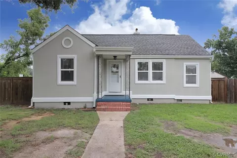 3200 Denver St, Montross, VA 23231