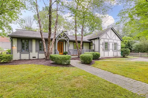 8006 Dunsmore Rd, Richmond, VA 23229