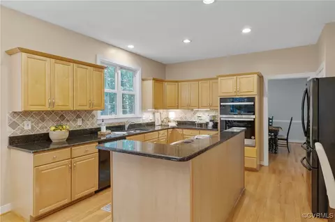6121 Fox Haven Pl, Midlothian, VA 23112 photo 6