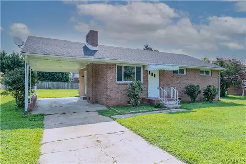 4307 Westwood Dr, North Dinwiddie, VA 23803