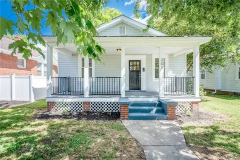 306 Richmond Ave, Colonial Heights, VA 23834
