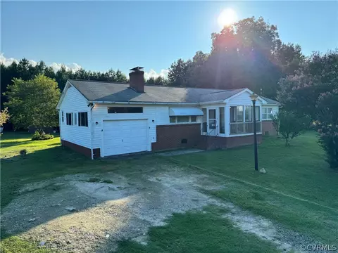 8386 Colonial Trl, Surry, VA 23883