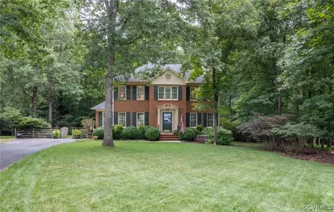 13400 Back Stretch Ct, Chester, VA 23836