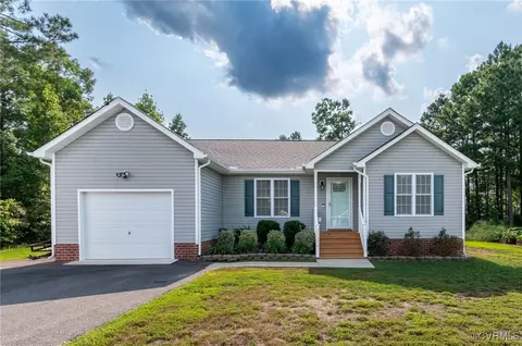 21120 Baileys Ln, South Chesterfield, VA 23803